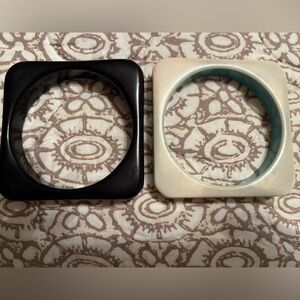 Pair of Vintage Retro Over Dyed Plastic Bangles. GUC!